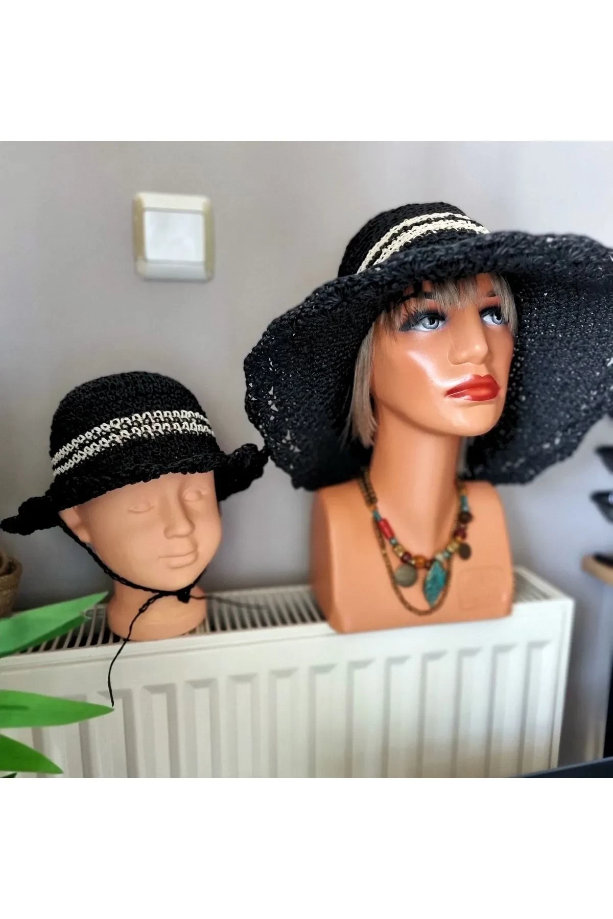 Siyah hasır bağlamalı çocuk şapkası,bebek şapkası, plaj şapkası