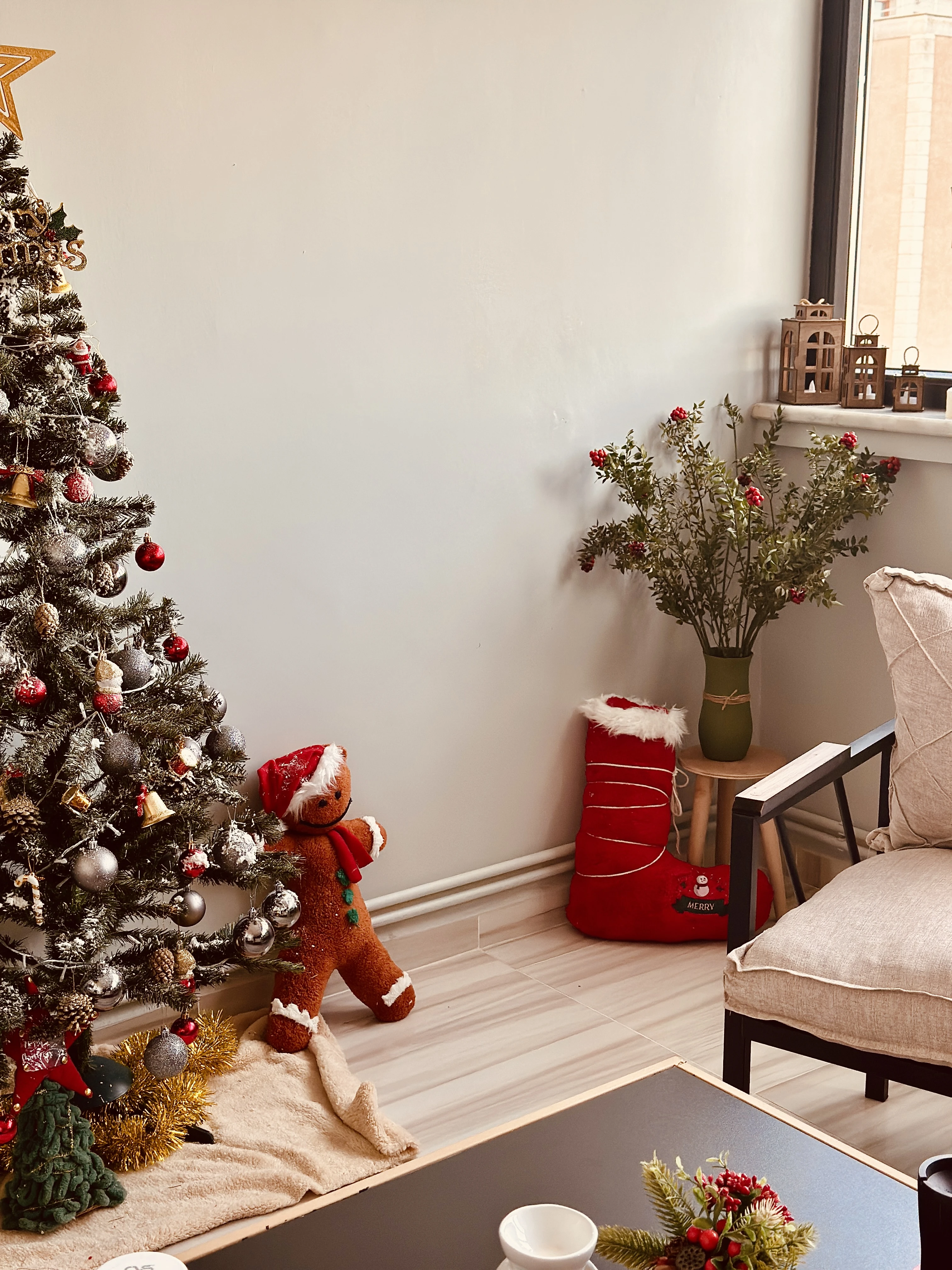El yapımı peluş yılbaşı noel baba bot temalı dekoratif süs