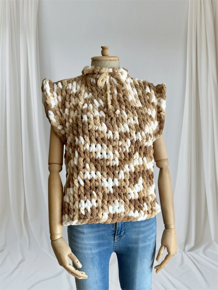 El yapımı örgü puffy chunky süveter